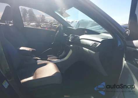 2013 Honda Accord Ex-L V-6 z USA, uszkodzony, nr VIN 1HGCR3F83DA044173